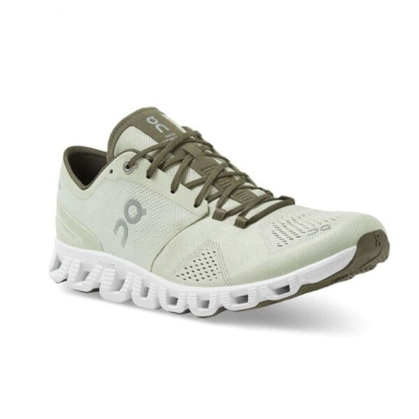 On Running Cloud X Aloe White CALIDAD AA (MEDIA)